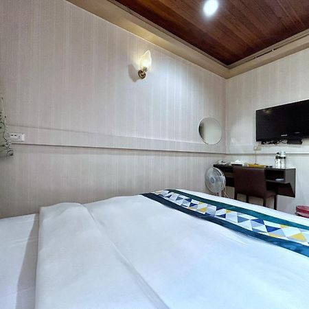 Fulong Hotel Чжунли Экстерьер фото